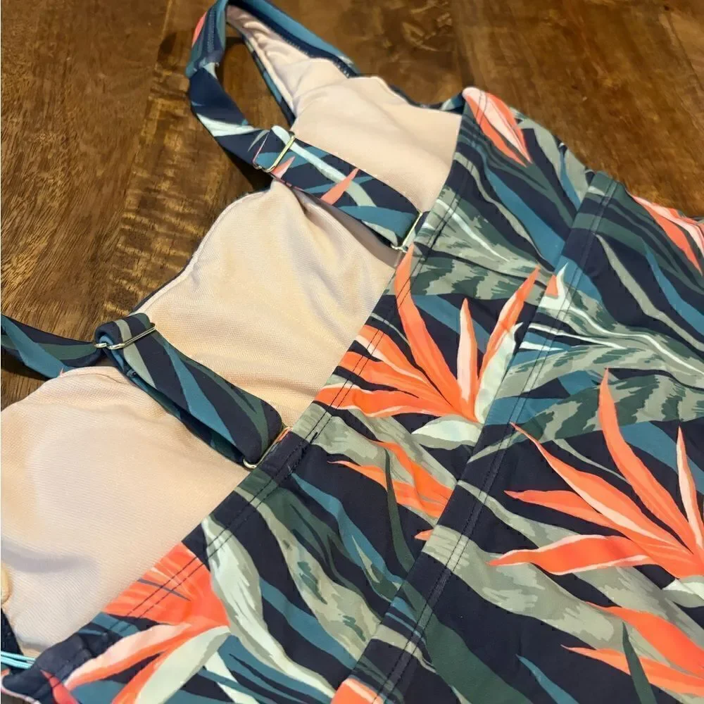Kona Sol multi-colored one piece size S (4-6)